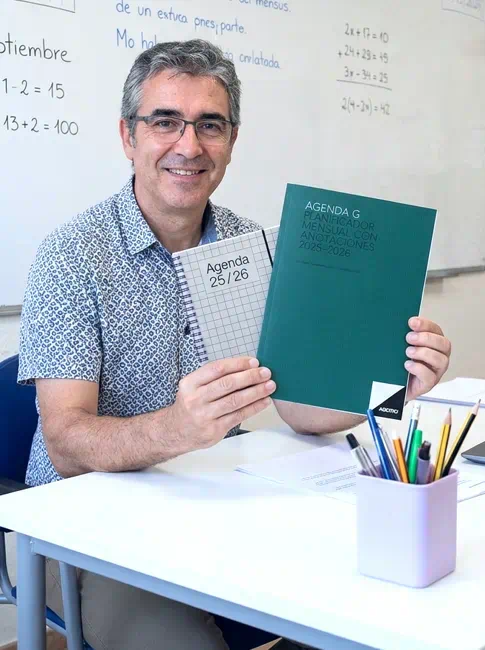 Agendas escolares para adultos o profesores |