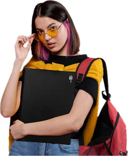 chica con clasificadora negra de papeleris | Carpeta con Separadores