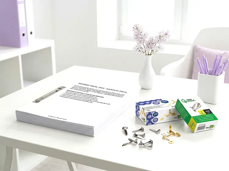 encuadernadores y fastener para juntar hojas | Papeleris encuadernadores y fastener para juntar hojas | Material de oficina que se usa para juntar papeles