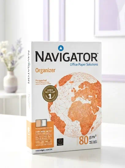 papel A4 taladrado con dos taladros Navigator de 80 gramos | papel para impresora